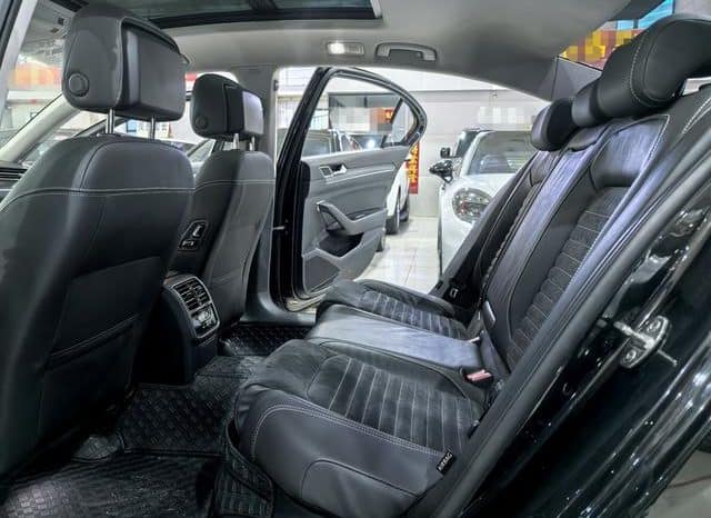 
								Volkswagen Magotan, 2020 full									