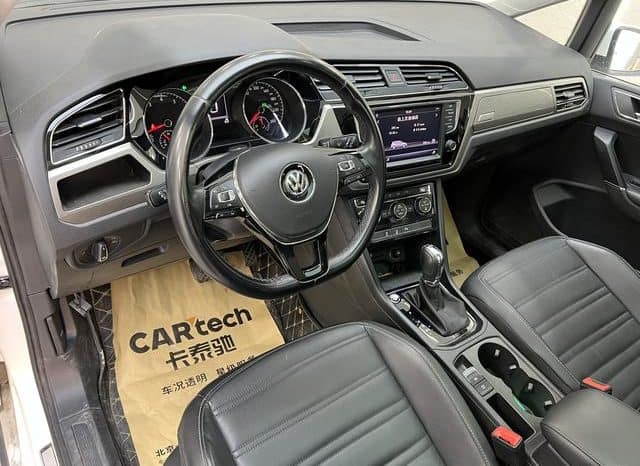 
								Volkswagen Touran L, 2020 full									