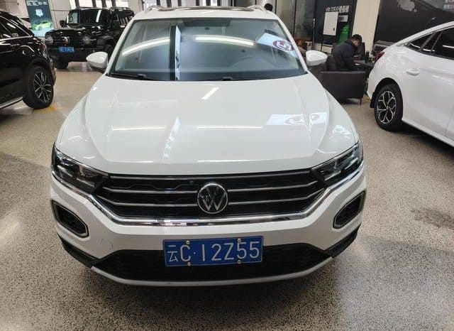 
								Volkswagen T-Roc, 2022 full									