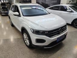 
										Volkswagen T-Roc, 2022 full									