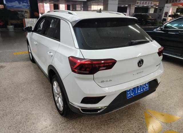 
								Volkswagen T-Roc, 2022 full									