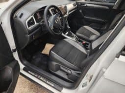 
										Volkswagen T-Roc, 2022 full									