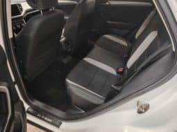 
										Volkswagen T-Roc, 2022 full									