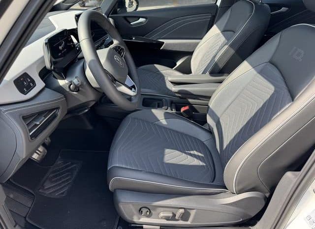 
								Volkswagen ID.3, 2024 full									