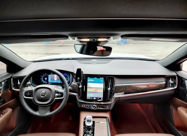 
								Volvo S90, 2024 full									