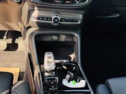 
										Volvo XC40, 2022 full									