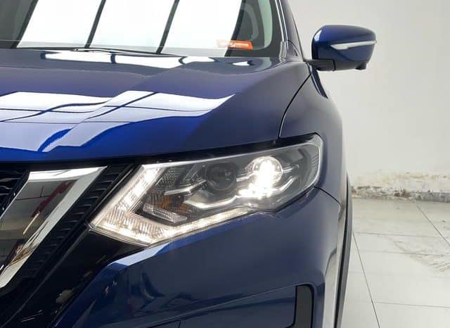 
								Nissan X-Trail (III), 2021 full									