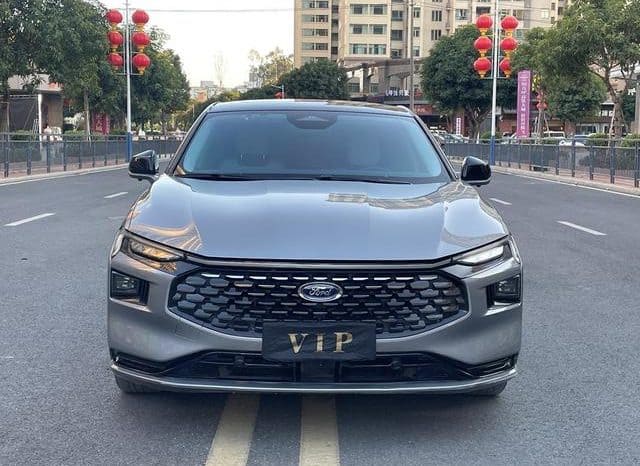
								Ford Mondeo (V), 2022 full									