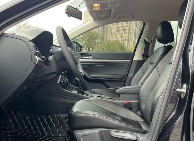 
								Volkswagen Golf 7 (Lavida), 2022 full									