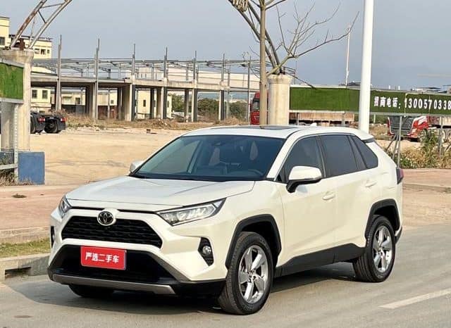 67b6e611853cf Toyota RAV4 (IV), 2021