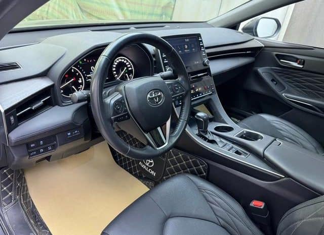 
								Toyota Avalon, 2020 full									