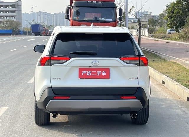 
								Toyota RAV4 (IV), 2021 full									