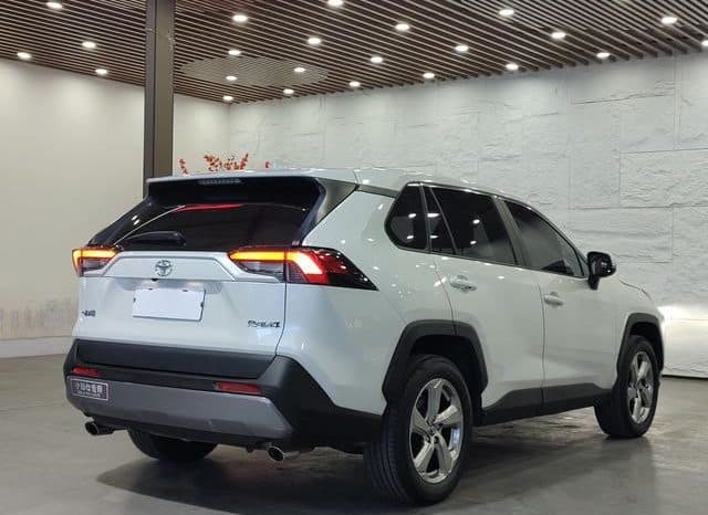 
								Toyota RAV4 (IV), 2023 full									