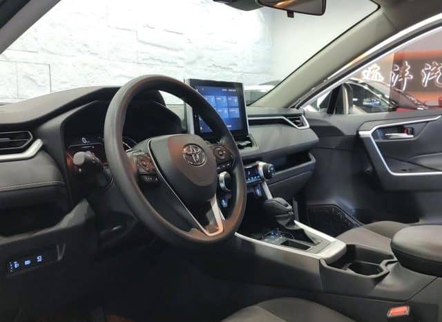 
								Toyota RAV4 (IV), 2023 full									