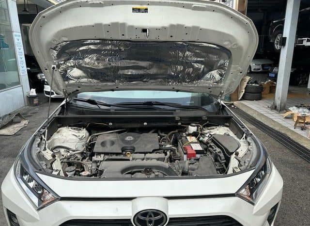 
								Toyota RAV4 (IV), 2020 full									