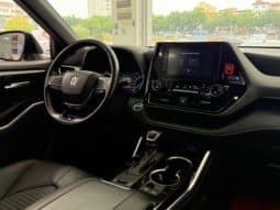 
										Toyota Highlander, 2022 full									