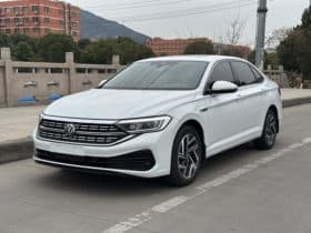 Volkswagen Jetta, 2022