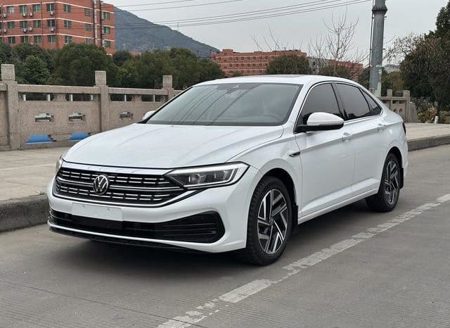 67b6f88ad98d9 Volkswagen Jetta, 2022