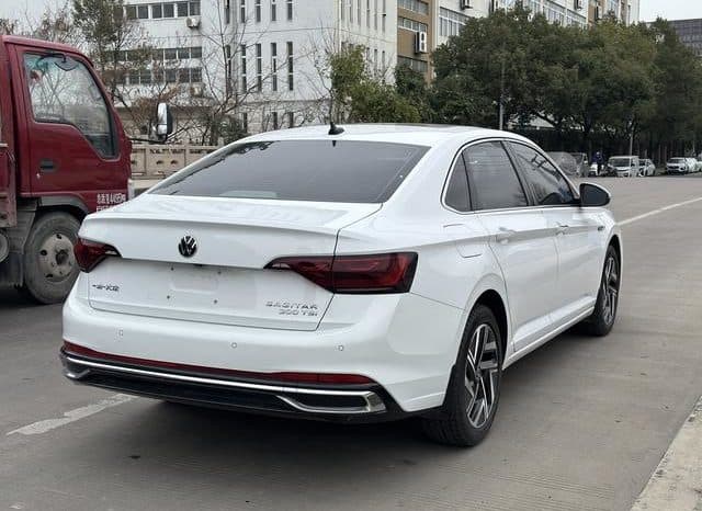 
								Volkswagen Jetta, 2022 full									