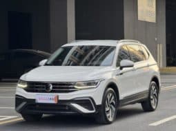67b71017ddd47 Volkswagen Tiguan L, 2022