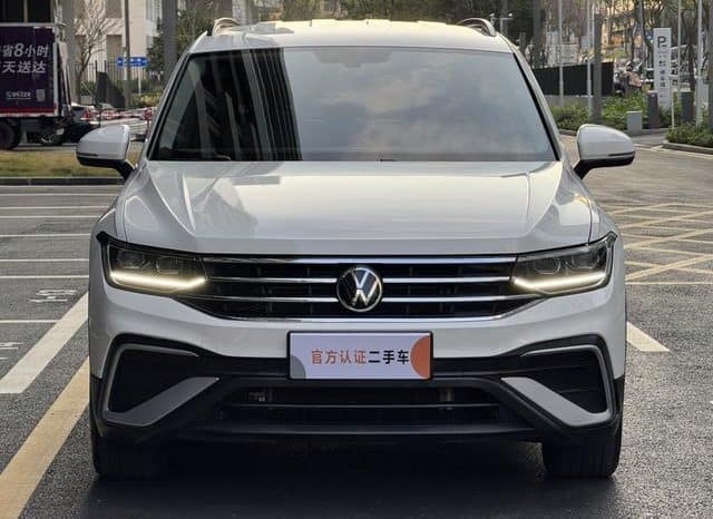 
								Volkswagen Tiguan L, 2022 full									
