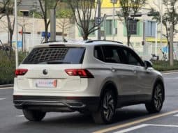 
										Volkswagen Tiguan L, 2022 full									
