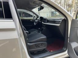 
										Volkswagen Tiguan L, 2022 full									