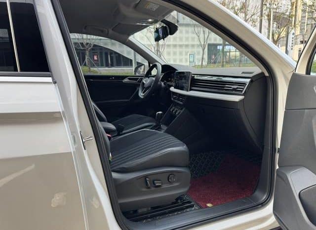
								Volkswagen Tiguan L, 2022 full									