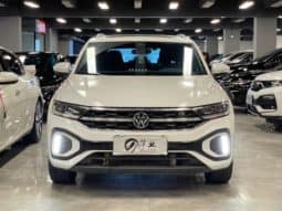 
										Volkswagen T-Roc, 2024 full									