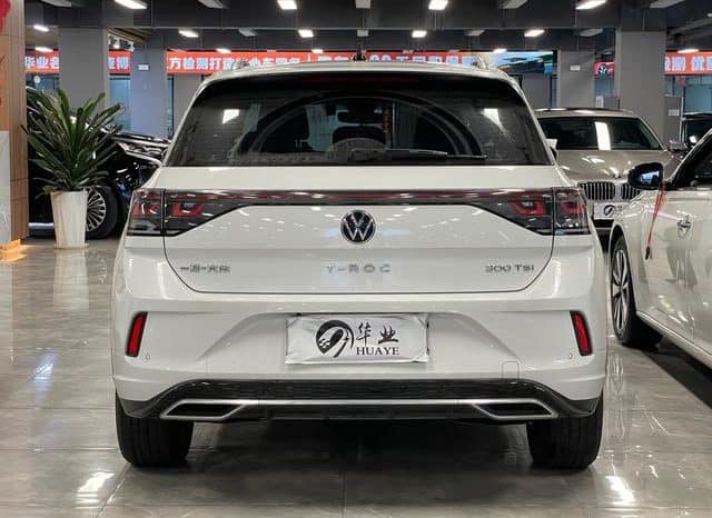 
								Volkswagen T-Roc, 2024 full									