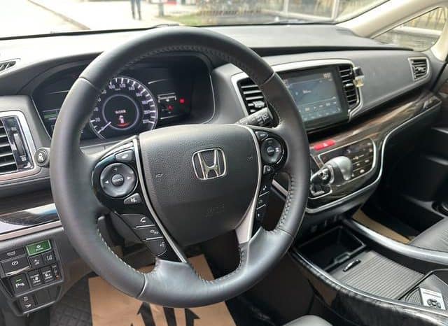 
								Honda Odyssey, 2021 full									