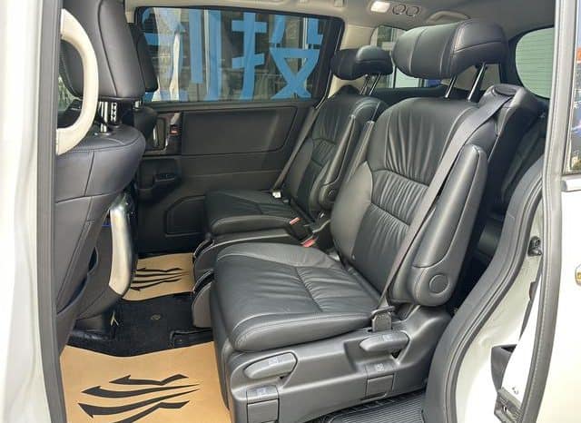 
								Honda Odyssey, 2021 full									