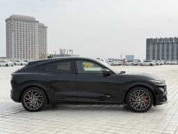 
										Ford Mustang Mach-E, 2023 full									