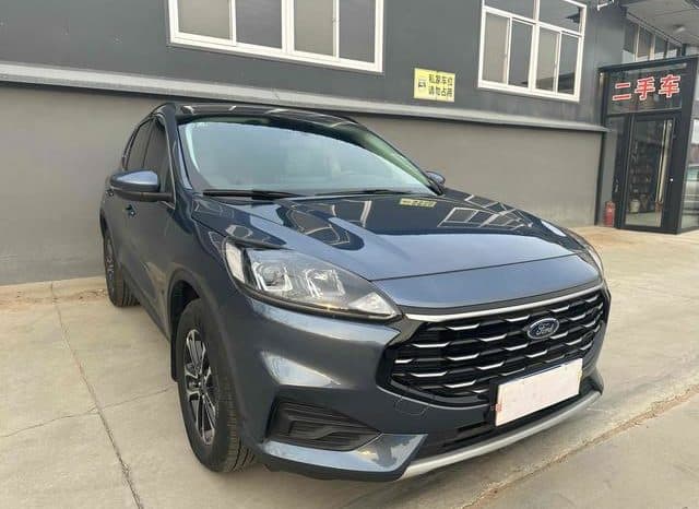 
								Ford Escape (IV), 2022 full									
