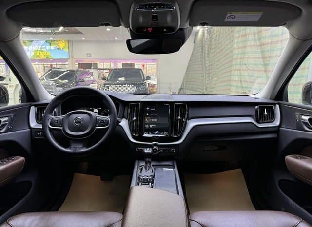 
								Volvo XC60, 2020 full									