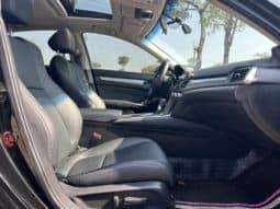 
										Honda Accord, 2020 full									