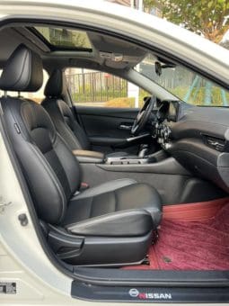 
										Nissan Sylphy (IV), 2021 full									