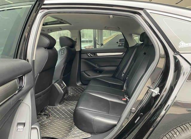 
								Honda Accord, 2021 full									