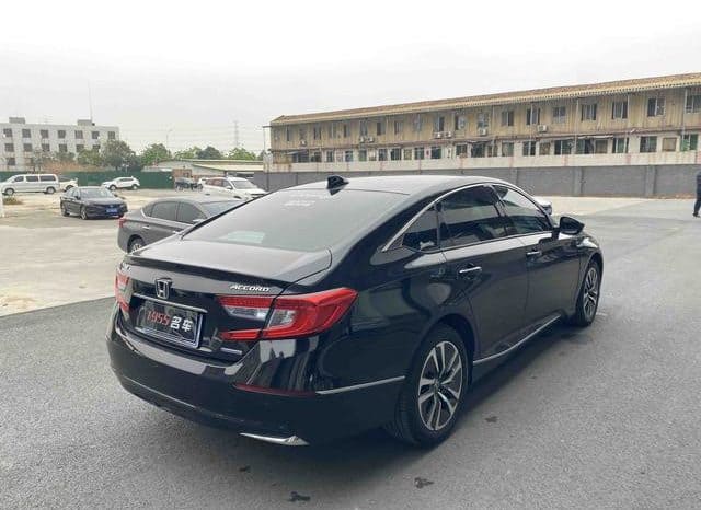 
								Honda Accord, 2021 full									