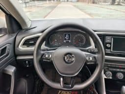
										Volkswagen T-Roc, 2020 full									