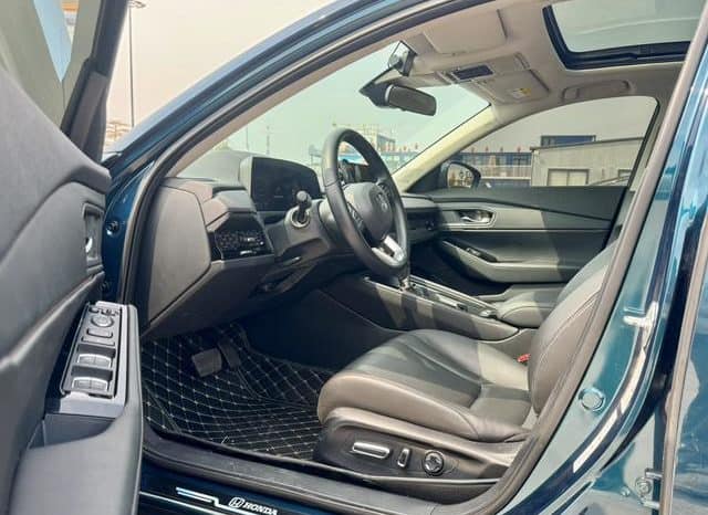 
								Honda Accord, 2023 full									