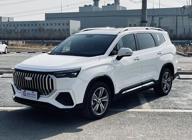 67b8a228c2fc2 Geely Okavango (II), 2024