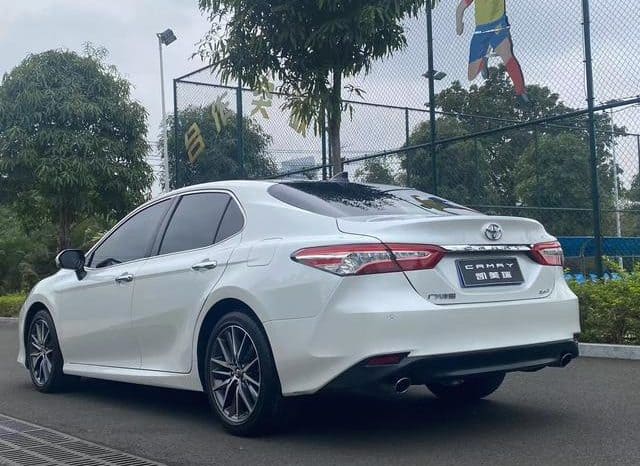 
								Toyota Camry, 2021 full									