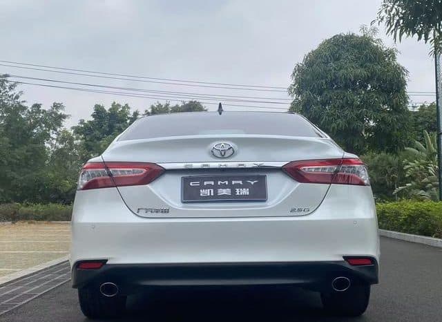 
								Toyota Camry, 2021 full									