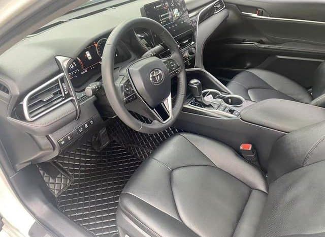 
								Toyota Camry, 2021 full									