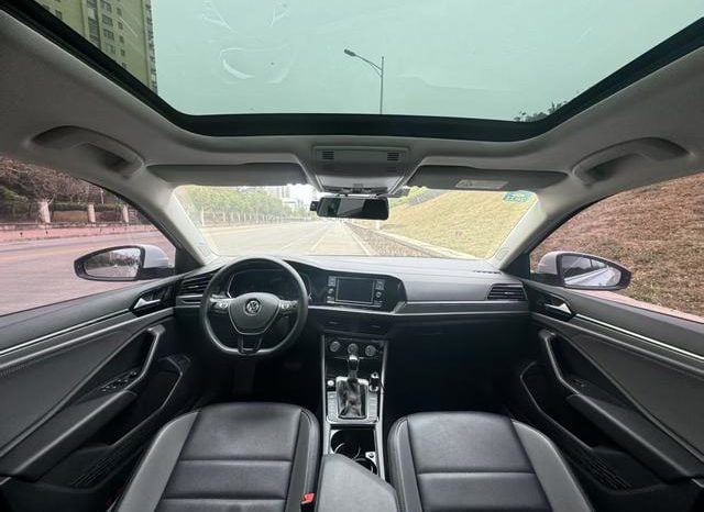 
								Volkswagen Jetta, 2020 full									