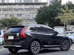 
										Volvo XC60, 2022 full									