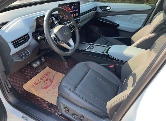 
								Volkswagen ID.4 X, 2024 full									