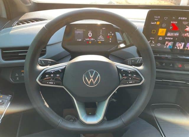 
								Volkswagen ID.4 X, 2024 full									
