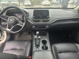 
										Nissan Altima (VI), 2021 full									